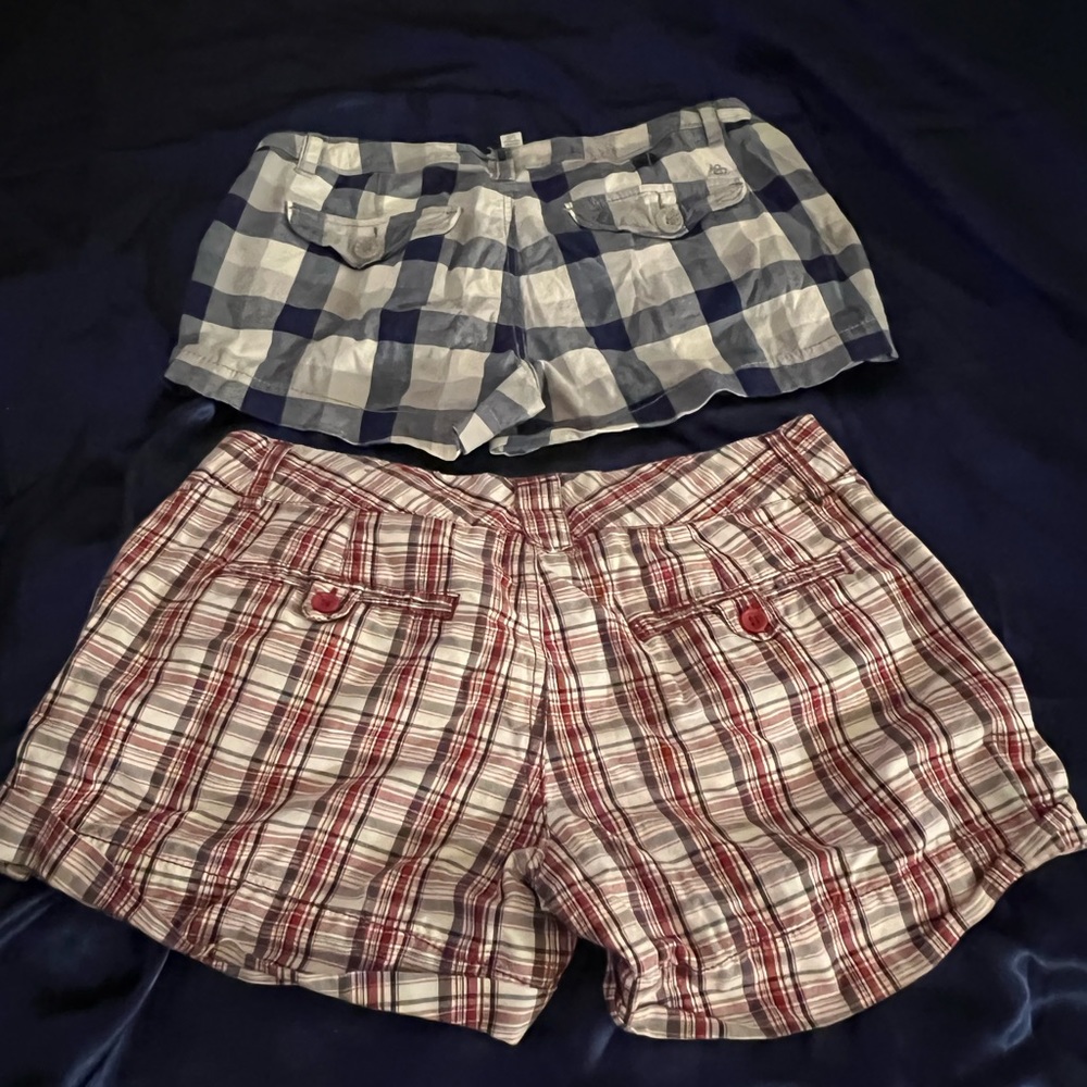 Shorts - Picture 2 of 2